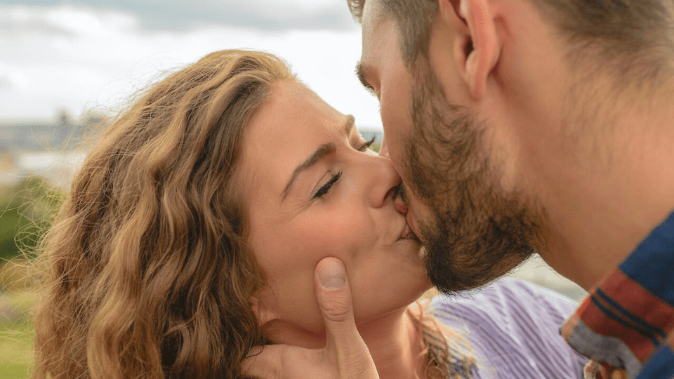 Entre suspiros y&nbsp;silencios