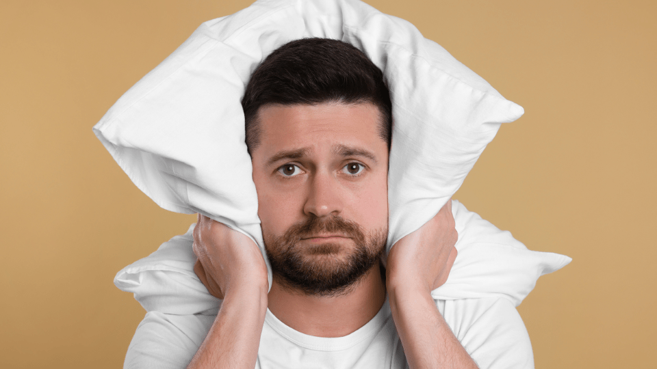 Cuándo los odios me tapan los&nbsp;oídos