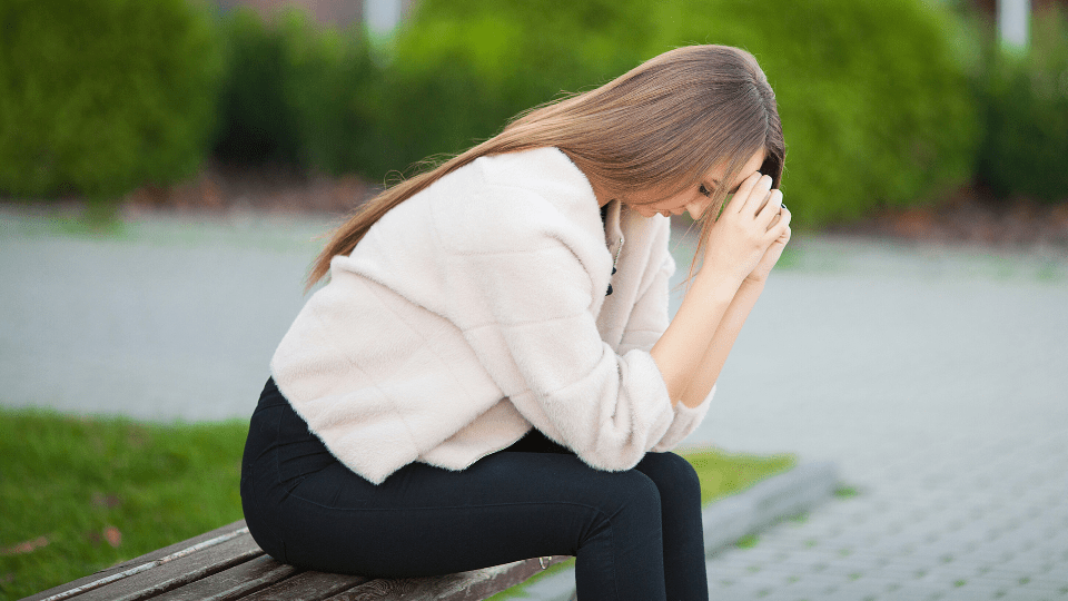 poema sobre miedo presion individualismo sociedad bullying