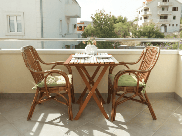 Nos sentamos en la&nbsp;terraza